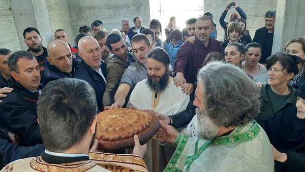 Црква никла из огњишта: Проплакала икона Светог Стефана жупског и пиперског